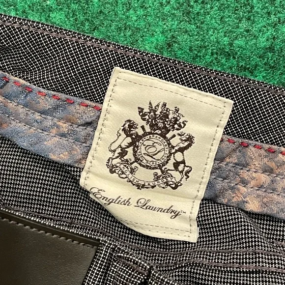 English Laundry 32x30 - Picture 3 of 5